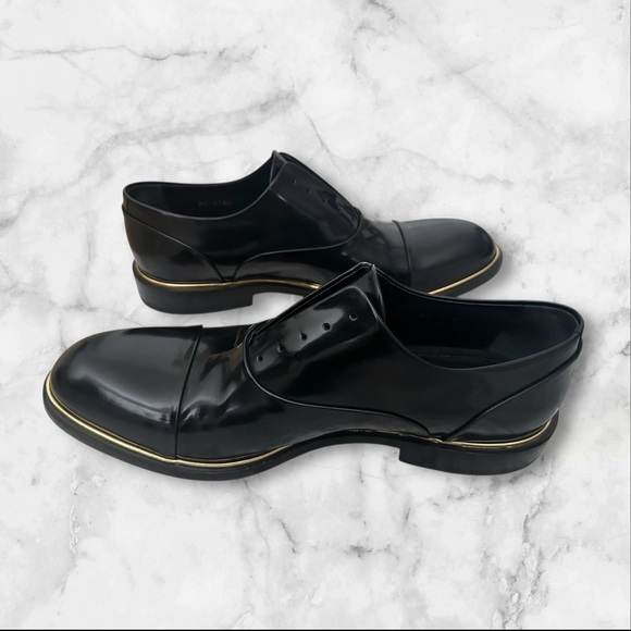 Louis Vuitton Premium Gold Line Dress Shoes - Picture 10 of 10